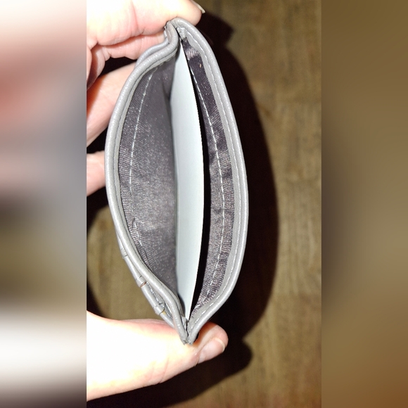 grey leather cardholder case - Picture 3 of 3
